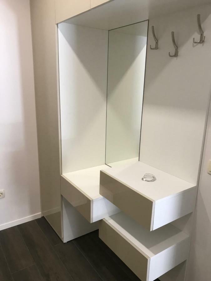 Modern New In